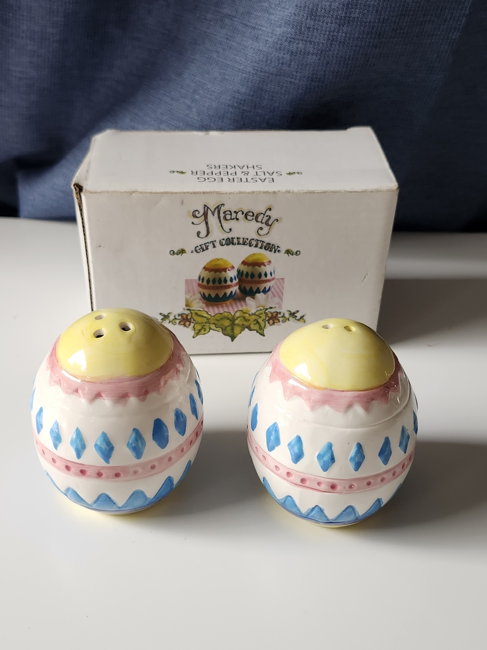 Maredy Gift Collection Easter Egg Salt & Pepper Shakers - Yellow, Blue, Pink